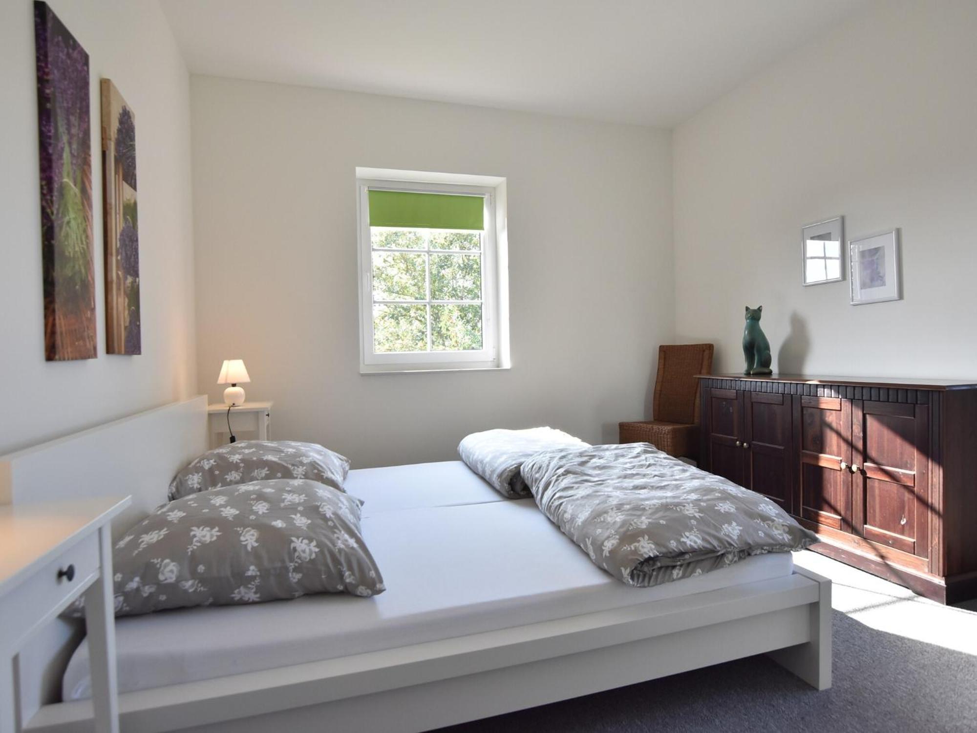 Charming Apartment in Oldenburg in Holstein with Terrace Buitenkant foto